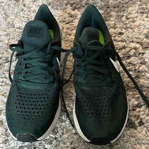 Spartan Green Nike Zoom Pegasus